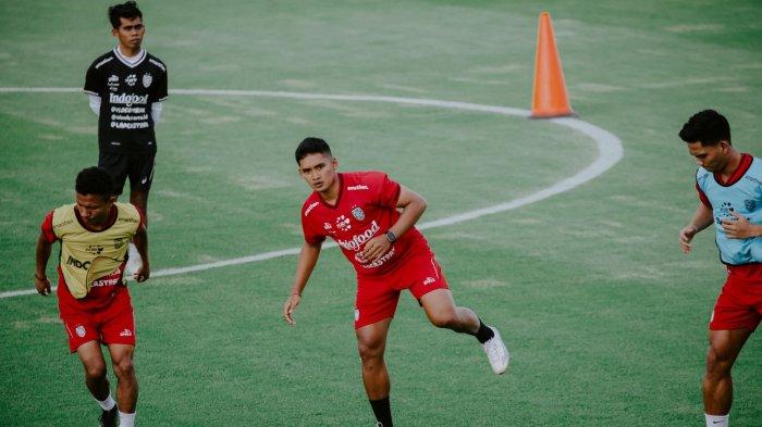 Come Back Kadek Agung Widnyana Untuk Liga 1, Pelatih Bali United Teco : Dia Semakin Percaya Diri