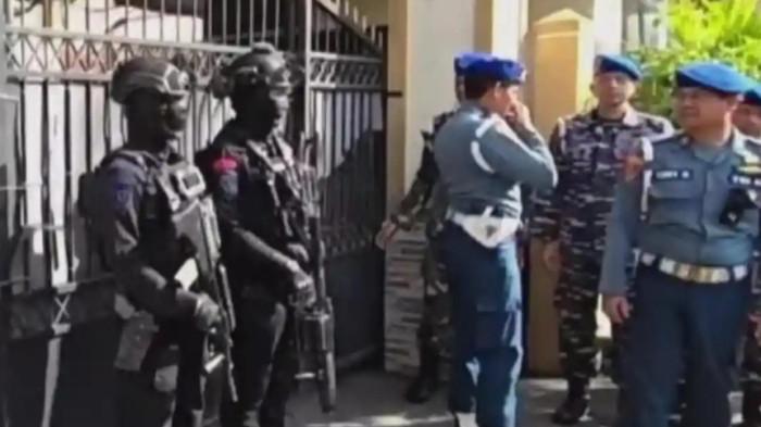 LEDAKAN Bom di SMAN 72 Jakarta, 54 Orang Jadi Korban, Pelaku Diduga Seorang Siswa & Rakit Sendiri