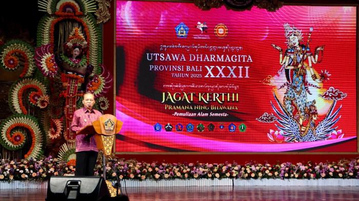 Buka Utsawa Dharma Gita XXXII Provinsi Bali, Koster Akan Beri Hadiah Pribadi Untuk Pemenang
