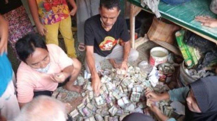 Heboh Kakek di Banten Simpan Uang Ratusan Juta di Kolong Ranjang Kamar, Begini Kisahnya