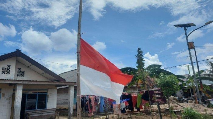 Berkabung Nasional Wafatnya Wapres ke-9, Masyarakat Bali Diimbau Kibarkan Bendera Setengah Tiang