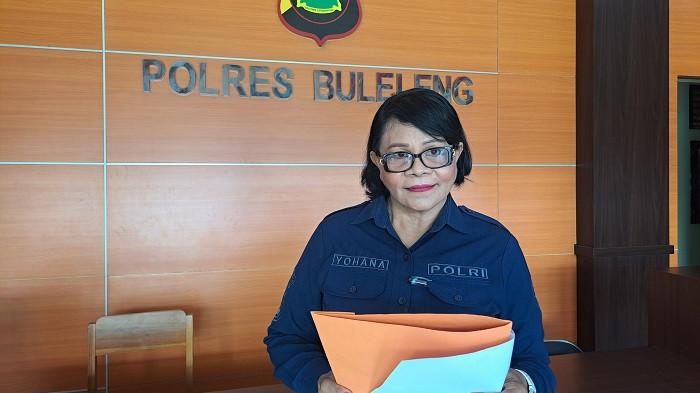 Beri keterangan - Kasi Humas Polres Buleleng, IPTU Yohana Rosalin Diaz saat memberi keterangan ihwal kasus dugaan pelecehan yang dialami bocah 8 tahun asal Kecamatan Sawan. Senin (30/3/2026)