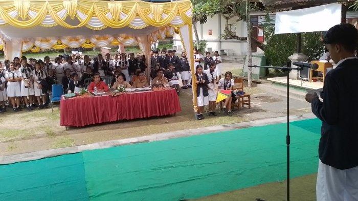 Bulan Bahasa Asah Pembentukan Mental Siswa SMKN 2 Sukawati
