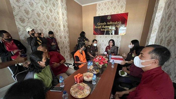 Curi Uang Teman untuk Biaya Sekolah Adik, Kejari Gianyar Bebaskan Natalia