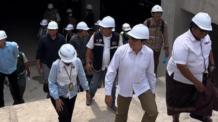 Pantau Pembangunan Puspem Gianyar, Kajari Temukan Besi Berkarat