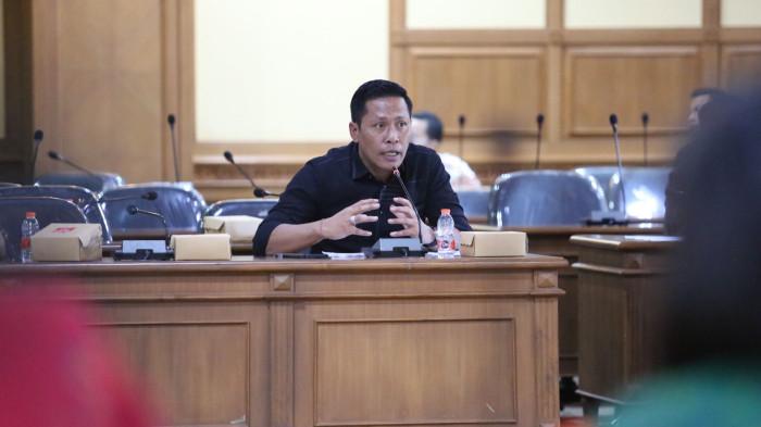 Tunggu untuk Dibayarkan, Ponda Wirawan Pastikan Kas Badung Rp2,27 Triliun Tak Mengendap di Bank