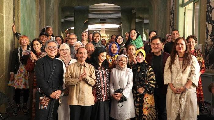 Paris Front Row 2022 Libatkan Produk Indonesia Dukung Model dan Desainer di Kancah Internasional