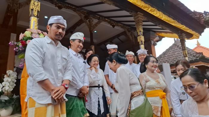 Plebon: Megawati hadiri plebon Ida Pedanda Gede Sadhawa Jelantik Putra di Desa Adat Tegal Tugu, Kelurahan/Kecamatan/Kabupaten Gianyar, Bali, Kamis 28 Agustus 2025. (Ist)