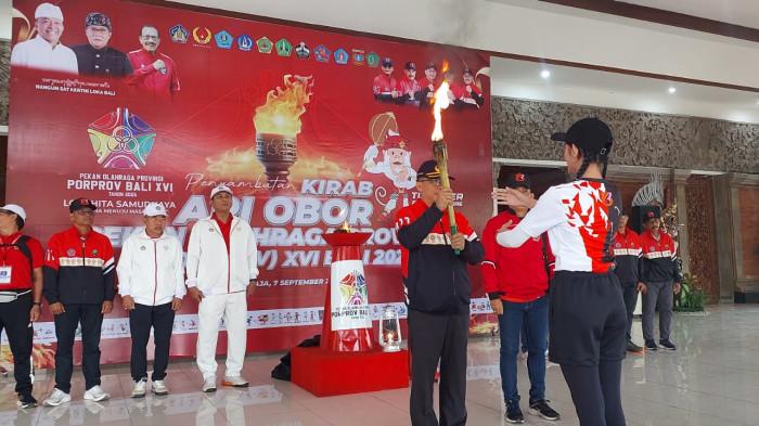 Kirab Api Obor Porprov Menuju Denpasar Hari Ini, Ketua KONI Bali Tegaskan Utamakan Persaudaraan