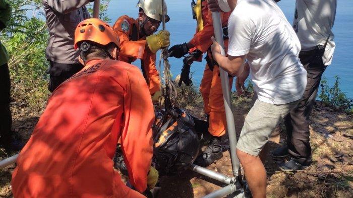 Penemuan Mayat Paruh Baya di Tebing Pecatu, Ini Kronologinya