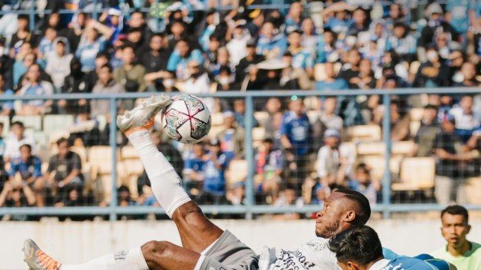 HASIL PERSIB BANDUNG vs BALI UNITED: M Ridho Gemilang, Persib Bandung Kalah Lagi, Nadeo Kartu Merah
