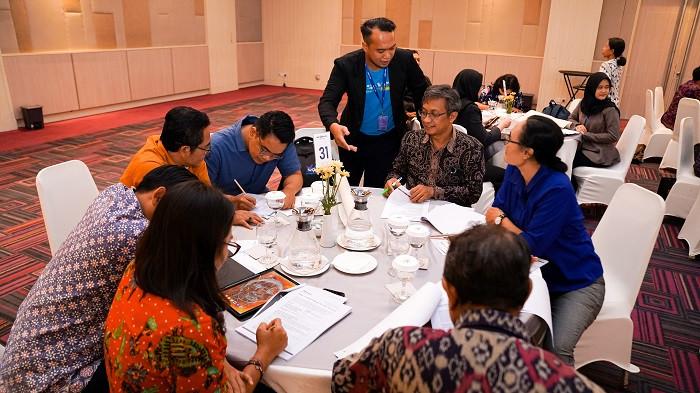 Satu Juta Lebih Lulusan Kampus Jadi Pengangguran, Ratusan Rektor Se-Indonesia Kumpul di Bali