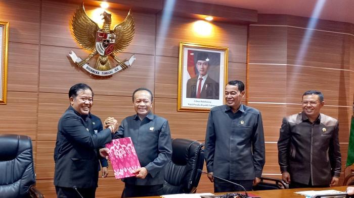 DPRD Bangli Setujui Rancangan APBD 2026, Pendapatan Daerah Dirancang Rp1,1 Triliun
