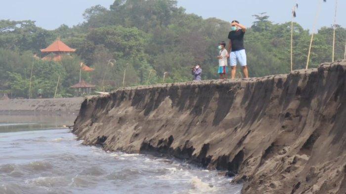 WADUH! Pantai BIAUNG Denpasar Abrasi Sepanjang 500 Meter