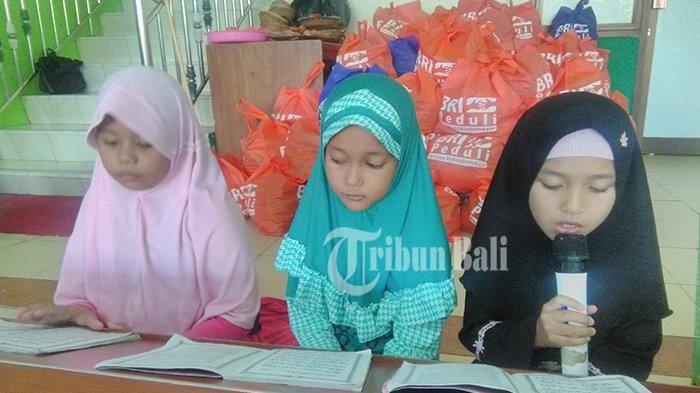 Ramadan Ceria, Anak-Anak Baca Quran Sambil Menunggu Berbuka Puasa