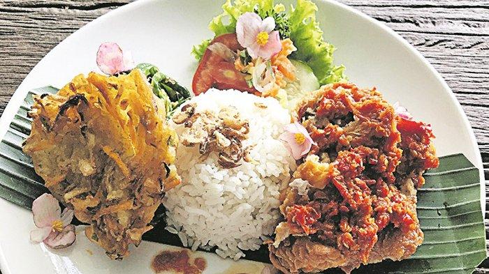 Awas! Jangan Coba-coba Makan Ayam Geprek dengan Kol Goreng, Efeknya Sangat Berbahaya