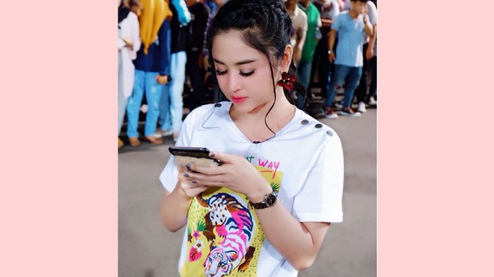 Nikita Mirzani Duel Bareng Dewi Perssik Batal, Ada yang Ciut Sebelum Bertanding?