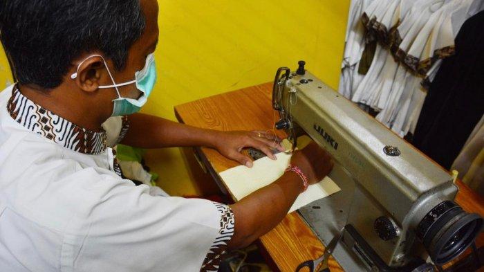 Dibuat Penuh Cinta, InterContinental Bali Resort Produksi Masker untuk Lingkungan Aman dan Sehat