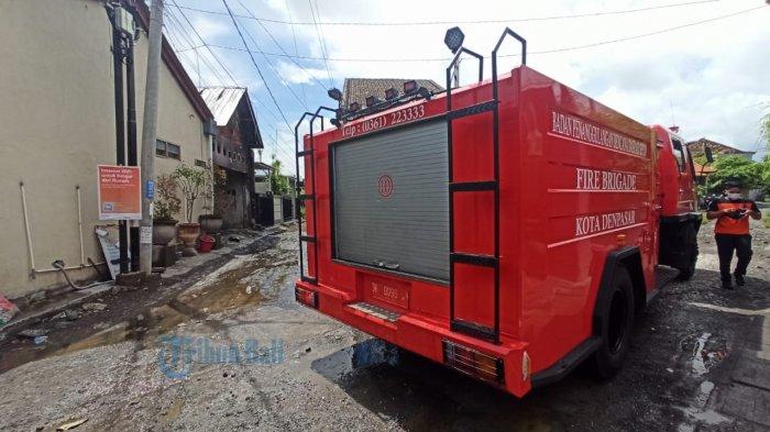 Tetty Sempat Dengar Suara Ledakan, 2 Mobil Pemadam Dikerahkan untuk Memadamkan Api