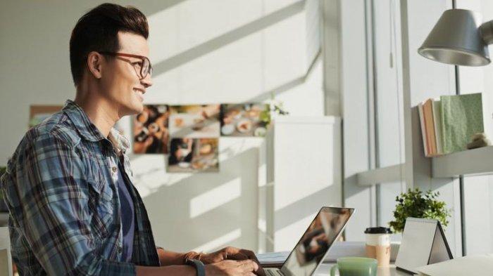 Baru Lulus Kuliah dan Ingin Terjun sebagai Freelancer? Perhatikan Dulu 5 Hal Ini