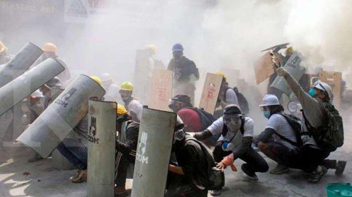 Junta Militer Myanmar Tetapkan Darurat Militer, Seorang Gadis Usia 15 Tahun Tewas Ditembak