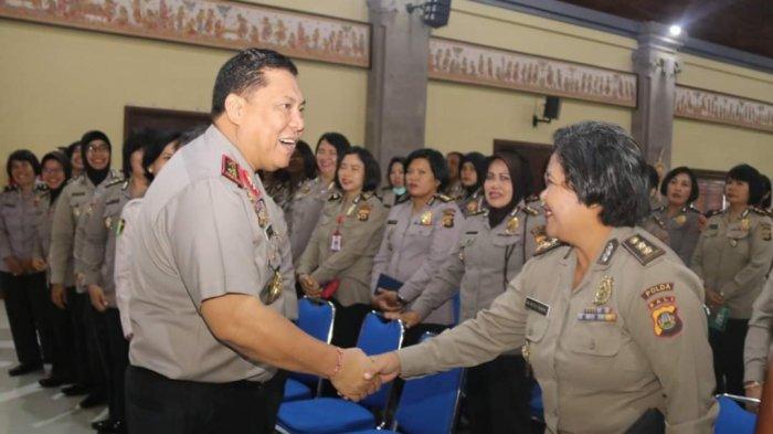 Kapolda Bali Himbau Seluruh Polwan Lebih Bijak Dalam Menggunakan Medsos
