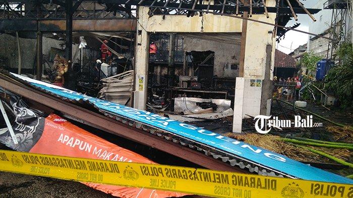 BREAKING NEWS - Warung Babi Guling Candra Denpasar Terbakar, Pemadaman Dibantu Damkar Badung