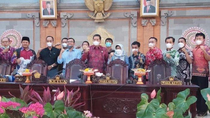 Ketua DPRD Tabanan Made Dirga Paparkan Program Desa Presisi di Hadapan DPRD Bantul