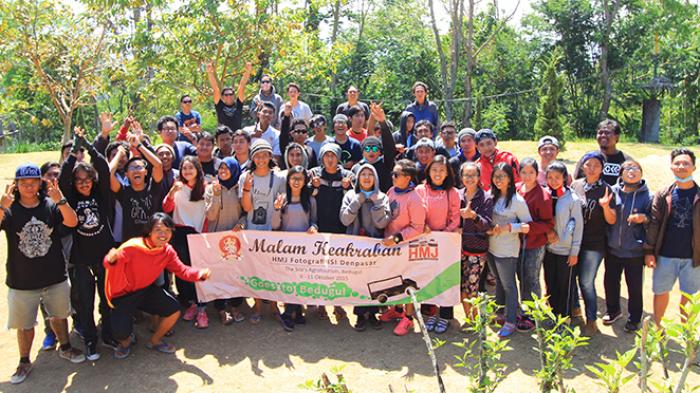 Malam Keakraban HMJ Fotografi ISI Denpasar Bikin Tetap Eksis
