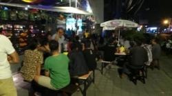 Yuk Nobar di Baker's Corner! Ada Sexy Dancer dan Sarapan Pagi