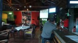 Nobar Dini Hari Belum Tentu Digelar