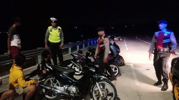 Jalan Menuju Proyek PKB Klungkung Dicurigai Jadi Arena Balapan Liar