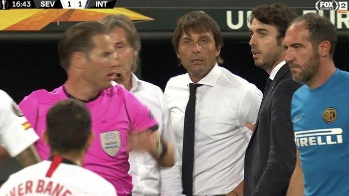 Tak Terima Rambutnya Diejek, Antonio Conte Tantang Bintang Sevilla Berkelahi