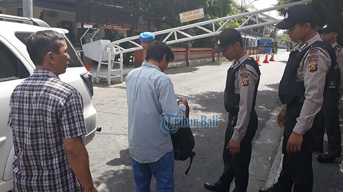 Foto Wanita Bercadar Viral, Polisi Telah Datangi Rumahnya di Kawasan Denpasar Ini