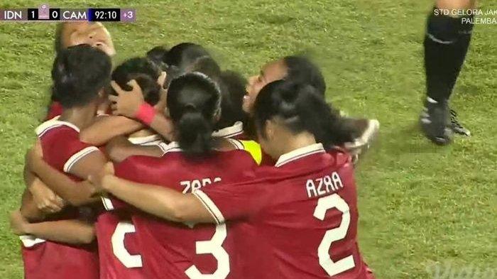 AFF U-18 Putri 2022: Sheva Imut Menangis, Usai Cetak Gol Indah saat Lawan Kamboja