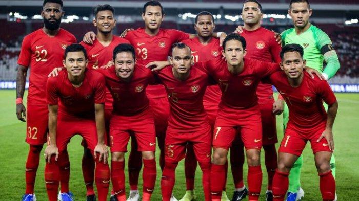 Skuad Timnas Indonesia dalam pertandingan persahabatan melawan Vanuatu di Stadion Gelora Bung Karno, Jakarta Pusat, Sabtu (15/6/2019).