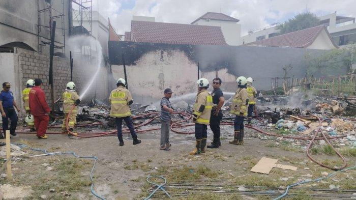 TRAGEDI Rumah Bedeng Pekerja Proyek di Tegal Gundul Tibubeneng Badung Terbakar!