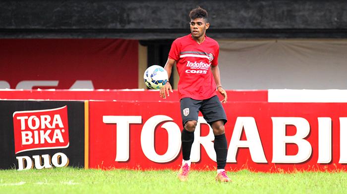 Yabes Roni ketika memperkuat Bali United.