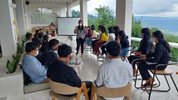 Perangi Disinformasi, MyAmerika Surabaya dan Japelidi Gelar Penguatan Literasi Digital di Bangli