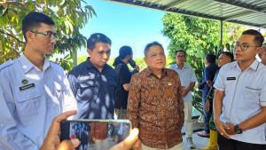 Anggota-Komite-III-DPD-RI-Rai-Mantra-saat-melakukan-sidak-58.jpg