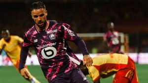 BEK-TIMNAS-Sosok-bek-kiri-Timnas-Indonesia-Calvin-Verdonk-saat-tampil-membela-klubnya-Lille.jpg