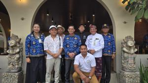 Bupati-Klungkung-I-Made-Satria-bersama-dengan-pihak.jpg
