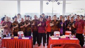 Bupati-Nyoman-Giri-Prasta-membuka-secara-resmi-Expo-Lima-Spancab.jpg