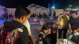 Cegah-Tindak-Pidana-30-Personel-Polres-Buleleng-Bali-Gelar-Sidak-di-Kafe-dan-Bar.jpg