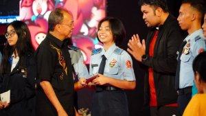 Cinta-dan-Budaya-Menyatu-saat-Tumpek-Klurut-Gubernur-Koster.jpg