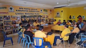 DPD-II-Partai-Golkar-Kabupaten-Karangasem-saat-menggelar-rapat-pleno-23.jpg