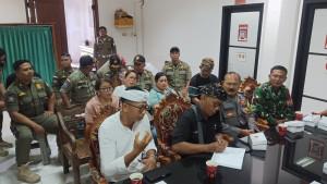 Dinas-Satpol-PP-Gianyar-Bali-menggelar-rapat-terkait-polusi-suara-di-Alun-alun-Gianyar.jpg