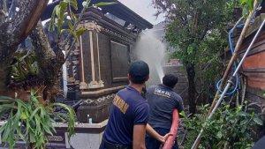 Ditinggal-Kondangan-Gedong-Daje-di-Blahbatuh-Gianyar-Terbakar.jpg