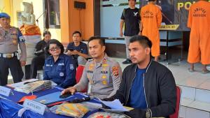 IE-saat-dihadirkan-pada-pers-release-566.jpg