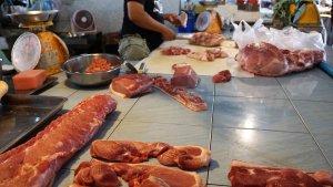 ILUSTRASI-DAGING-BABI-3-Kabupaten-dengan-Harga-Daging-Babi-Tertinggi-Hari-Ini-di-Bali-15-Juli.jpg